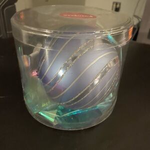 Light purple Ornament